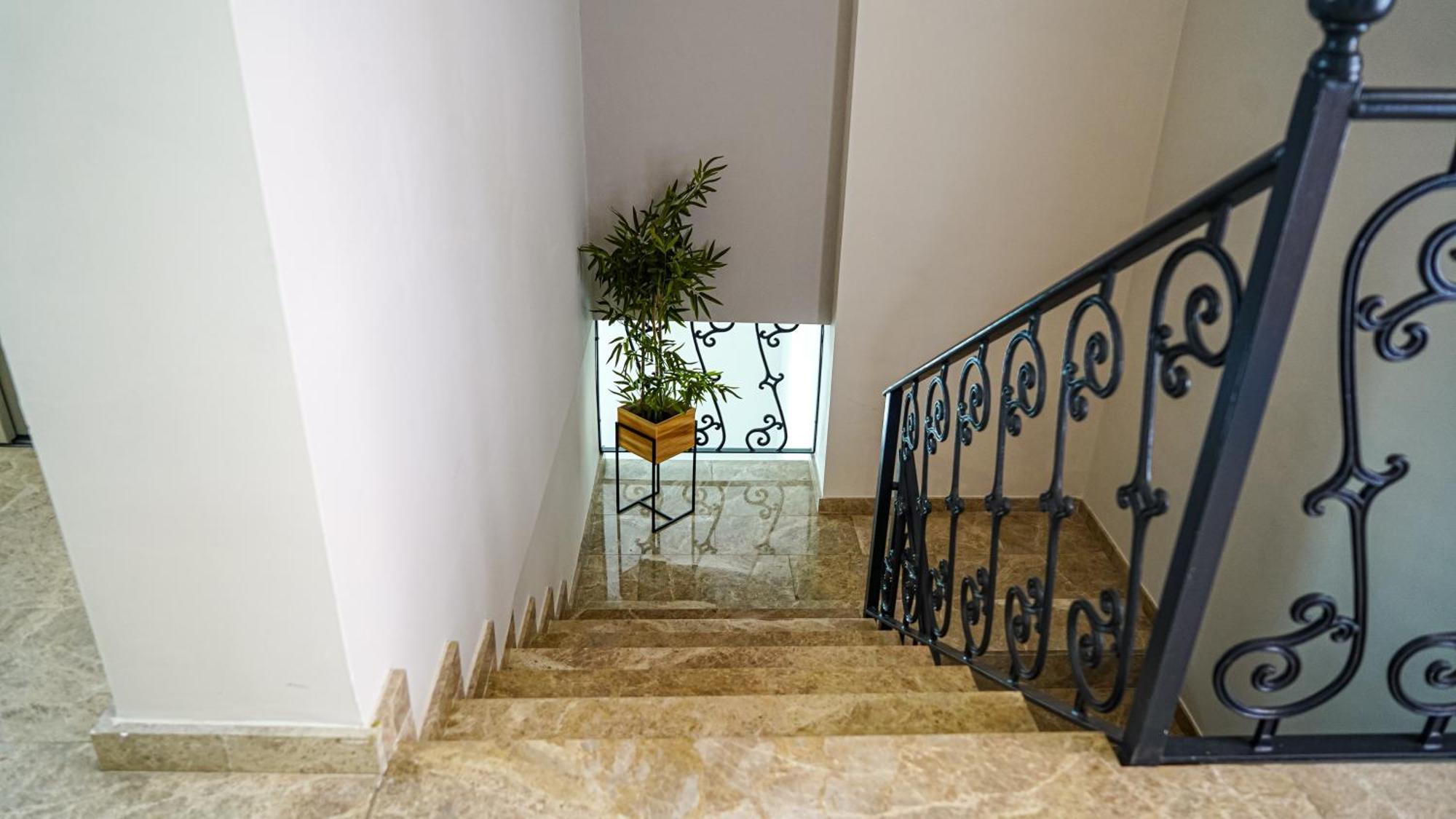 Apartamentos Puente Romano Suites Mérida Exteriör bild