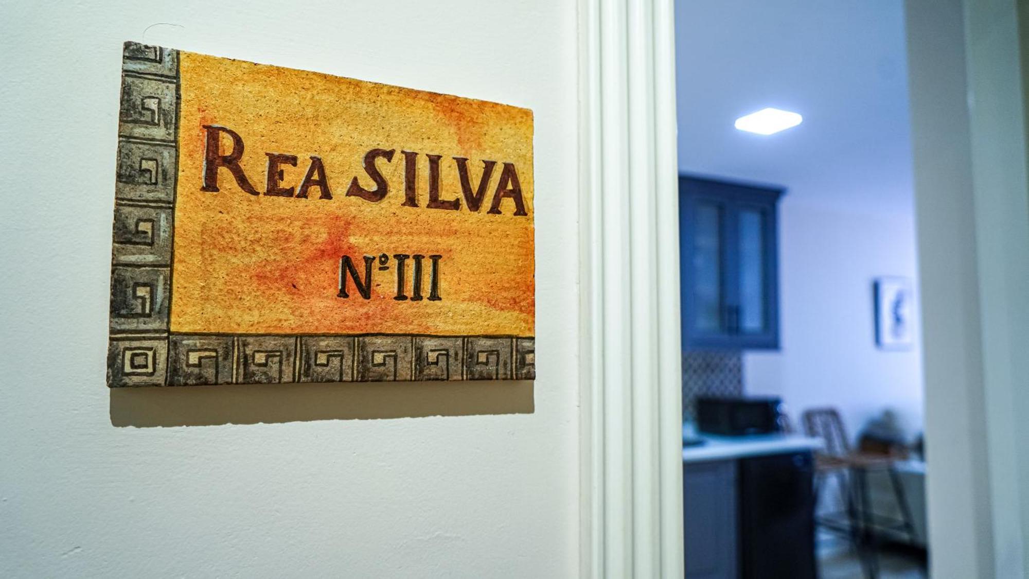 Apartamentos Puente Romano Suites Mérida Exteriör bild
